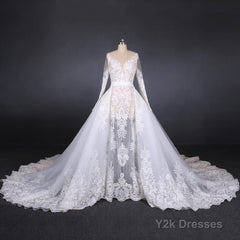 Elegant Long Sleeves Lace Wedding Dresses Beautiful Bridal Dresses