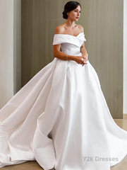 A-Line/Princess Off-the-Shoulder Chapel Train Satin Wedding Dresses