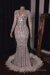 Amazing Sequins V-neck Long Sleeve Mermaid Prom Dresses