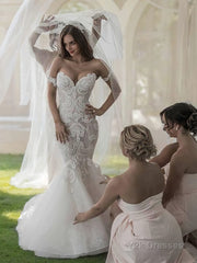 Trumpet/Mermaid Off-the-Shoulder Chapel Train Tulle Wedding Dresses