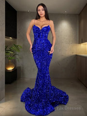 Trumpet/Mermaid Spaghetti Straps Sweep Train Velvet Sequins Evening Dresses